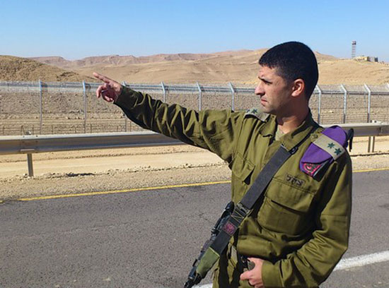Border Fence Between Africa and Israel - 04