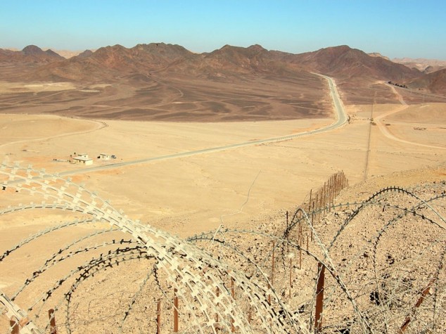Border Fence Between Africa and Israel - 07