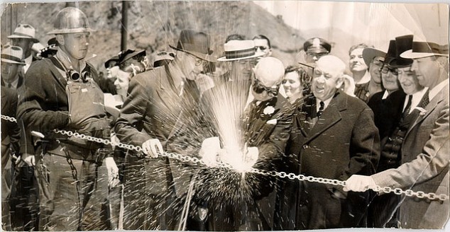 Golden Gate Bridge opening, 1937 4