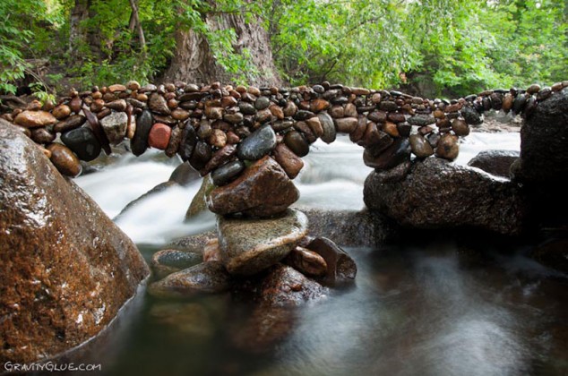 Gravity Glue - Amazingly balanced stacks of rocks - 06