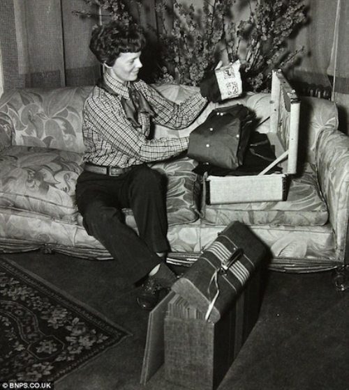 Last Known Photos of Famous People - Amelia Earhart