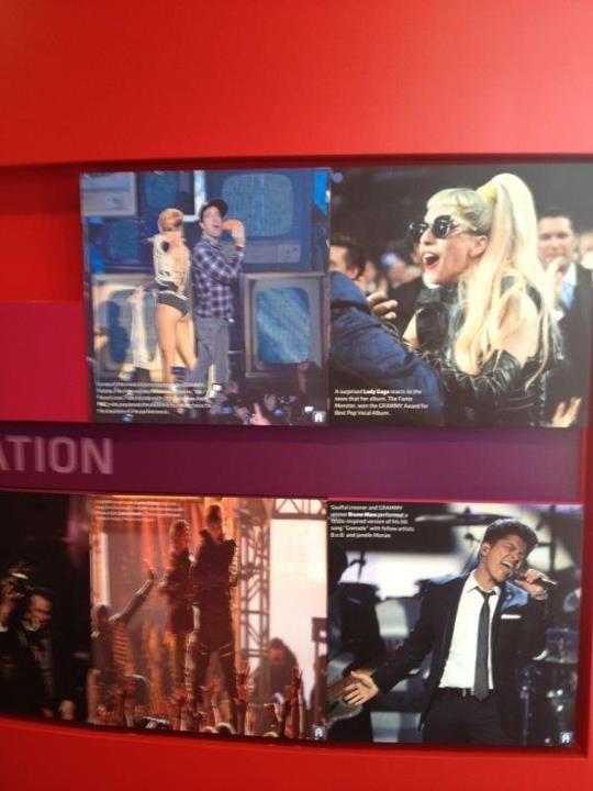 Paz Grammy Museum Prank - 04