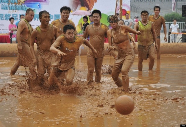 Swamp Soccer - 01