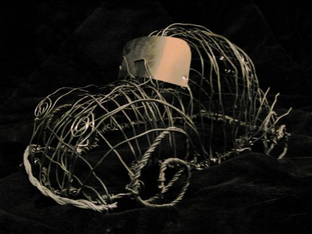 VW Beetle sculpture - 03