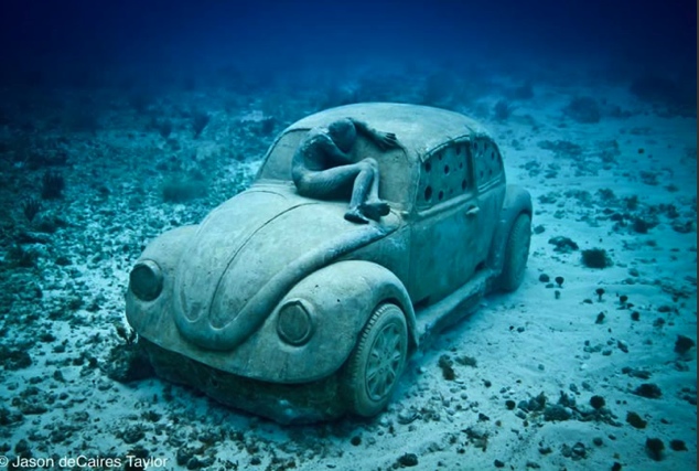 VW Beetle sculpture - 10