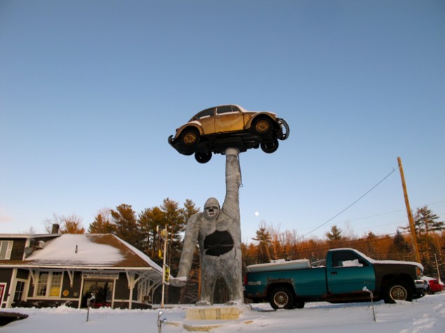 VW Beetle sculpture - 12