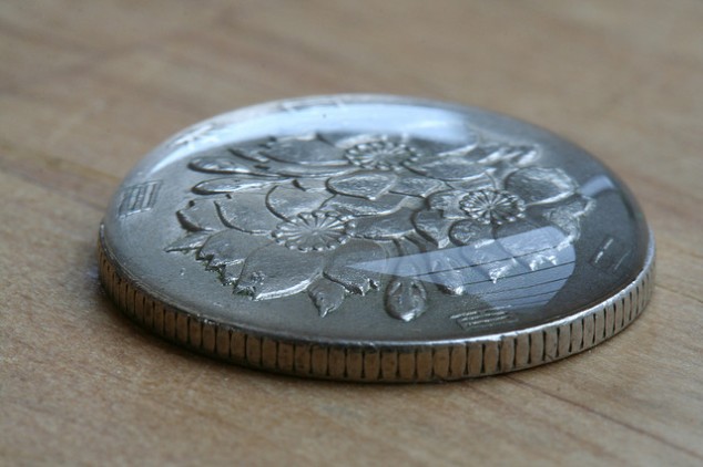 Water on a coin - 01