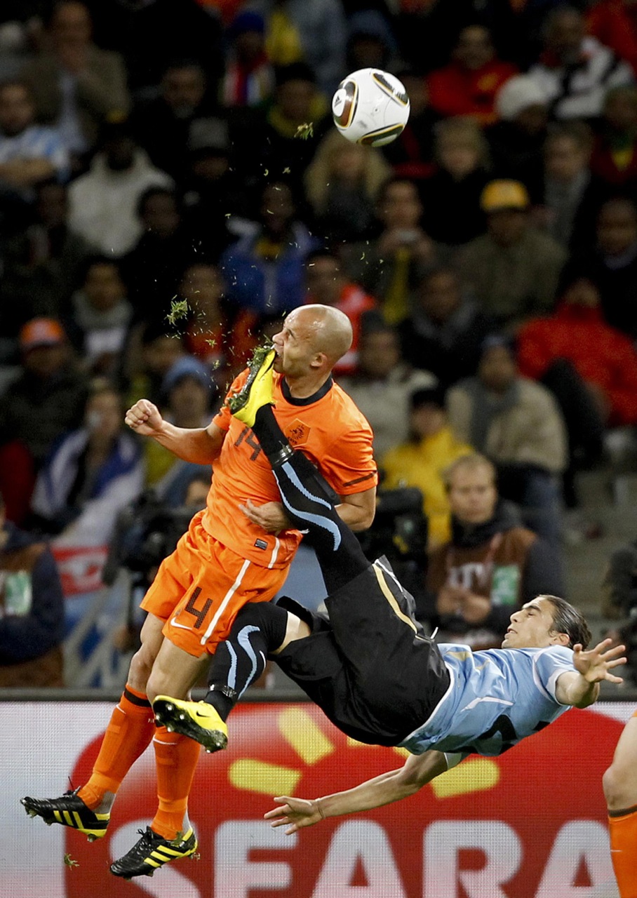 Rooney Bicycle Kick