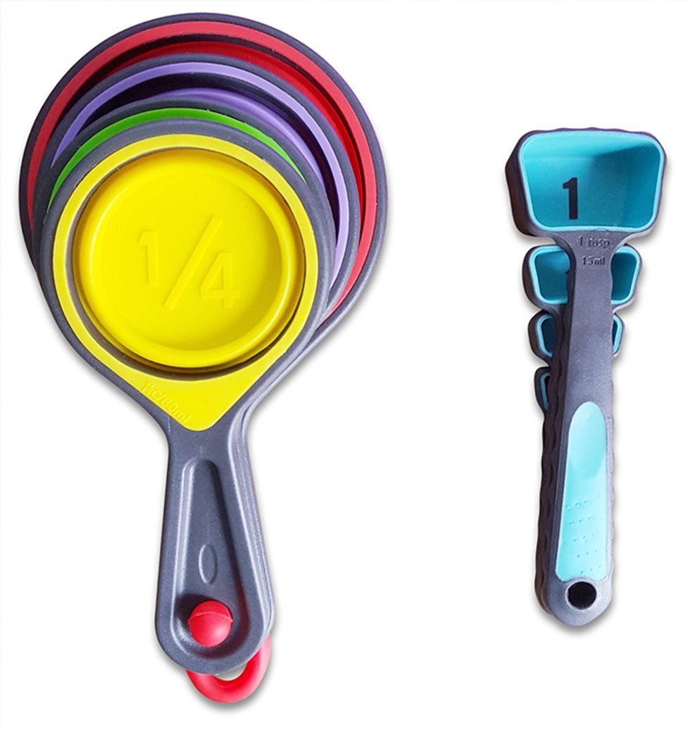 22 Kitchen Gadgets Under $10 - 22 Words