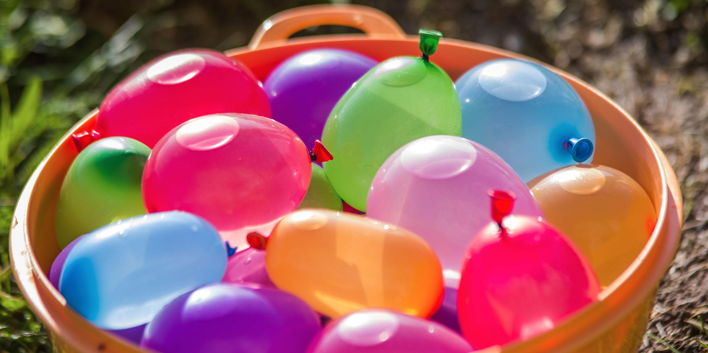 'Genius' Reusable Water Balloons Soak up Water To Save You From the Dreaded Cleanup Operation