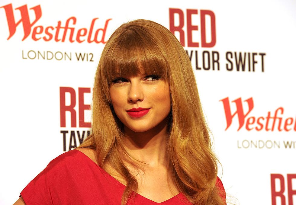 Taylor Swift Fans Accuse The Star Of A Shameless Cash Grab