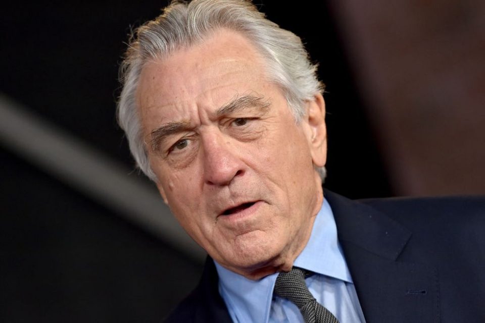 Robert De Niro Breaks Down Making Confession About 9-Month-Old Daughter ...