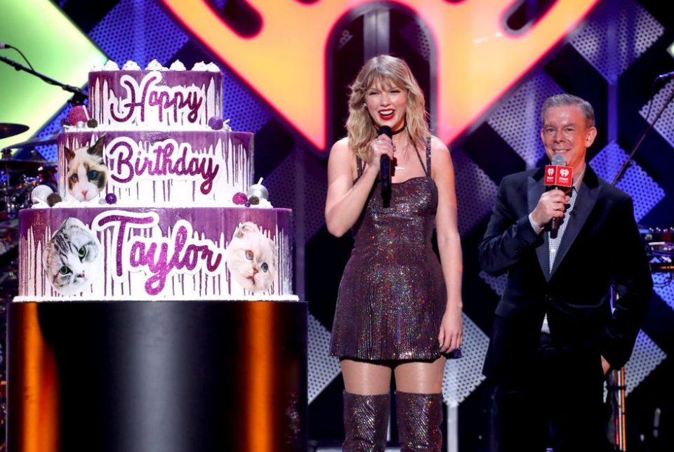 Taylor Swift&rsquo;s New NFL Star Boyfriend