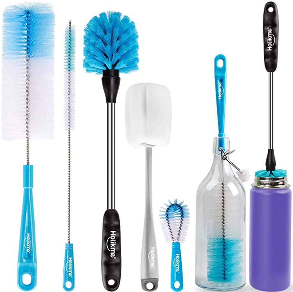 0620 Home Practical Washing brush Magic Spray type cleaning brush with  Spray Bottle, glass wiper window