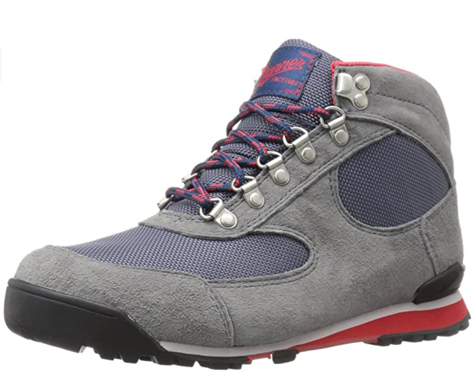all weather hiking boots