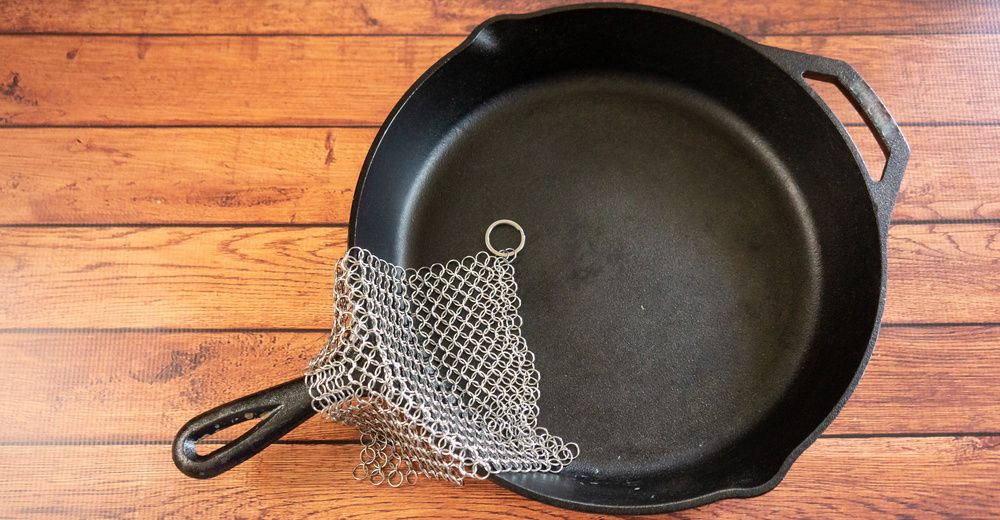 Use These 10 Tools to Clean Your Cast Iron Safely at Home (2020