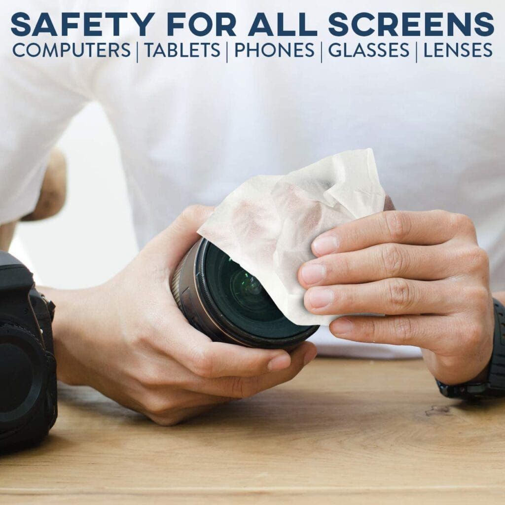 Clean Smudges with These Wipes