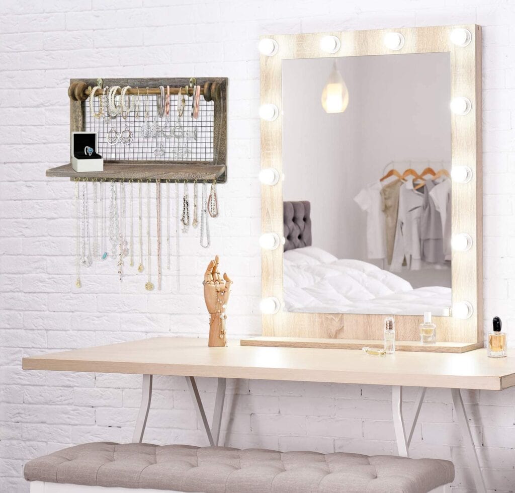 Reviewers Wall Mount Jewelry Organizer 