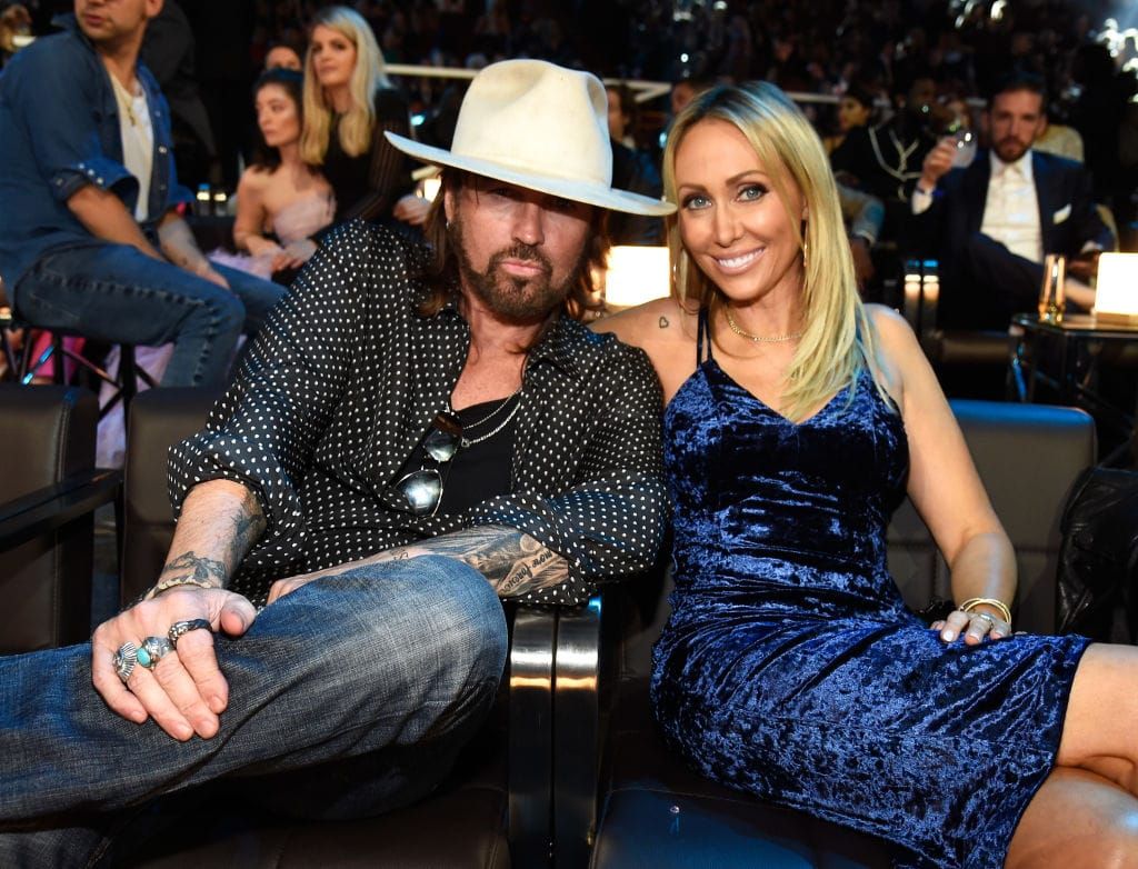 Billy Ray Cyrus Marries Much Younger Fiancée He Met On Hannah