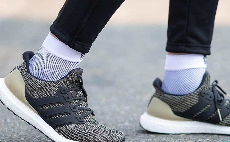 Relieve Foot Pain with These Socks