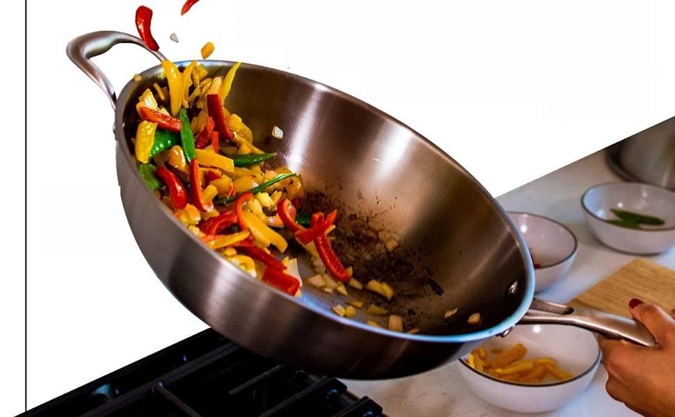 Make Perfect Stir Fry with This Wok