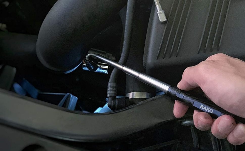 This Telescoping Magnet Stick