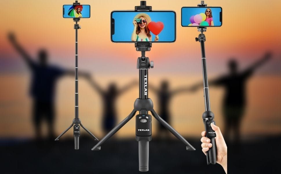 Document Your Trip with This Selfie Stick