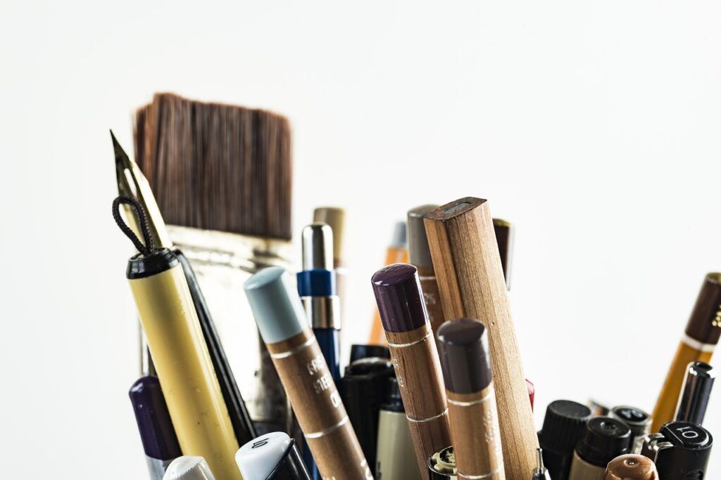 50 Art Tools and Supplies Every Teen and Adult Will Love Cool