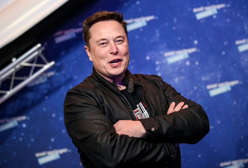 musk: Bernard Arnault overthrew Tesla chief Elon Musk as world's