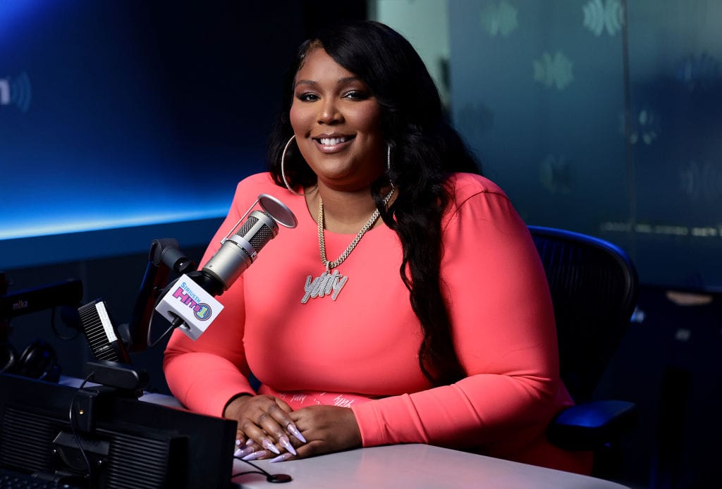 Lizzo Sports Yitty Shirt on 'The Howard Stern Show