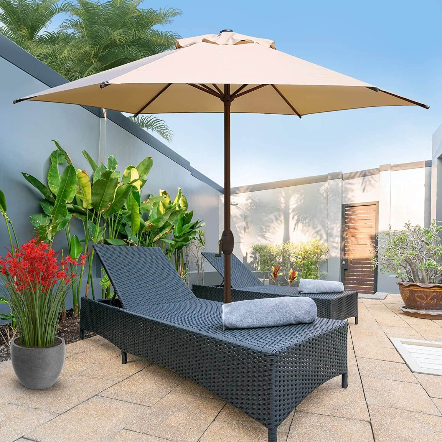Shade Yourself in Style Amazon's Coolest Patio Umbrellas