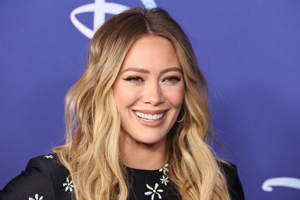 Hilary Duff Gives Birth To 4th Child And The Name Goes Mega Viral ...