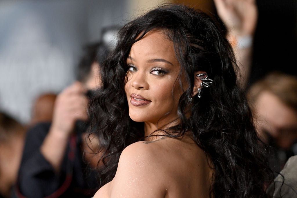 Rihanna's Super Bowl Halftime Show Generates 103 FCC Complaints