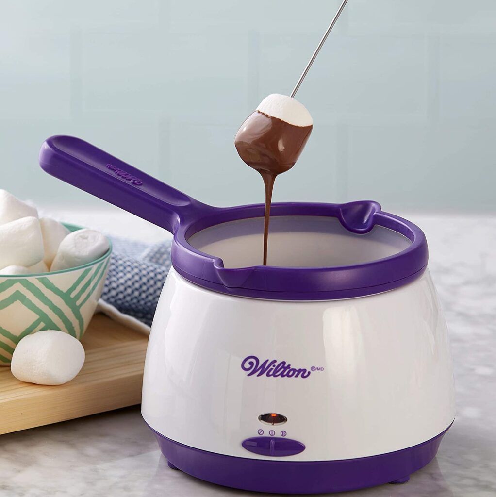 Wilton Chocolate Pro Electric Chocolate Melter, Ice Cream & Dessert Makers, Furniture & Appliances