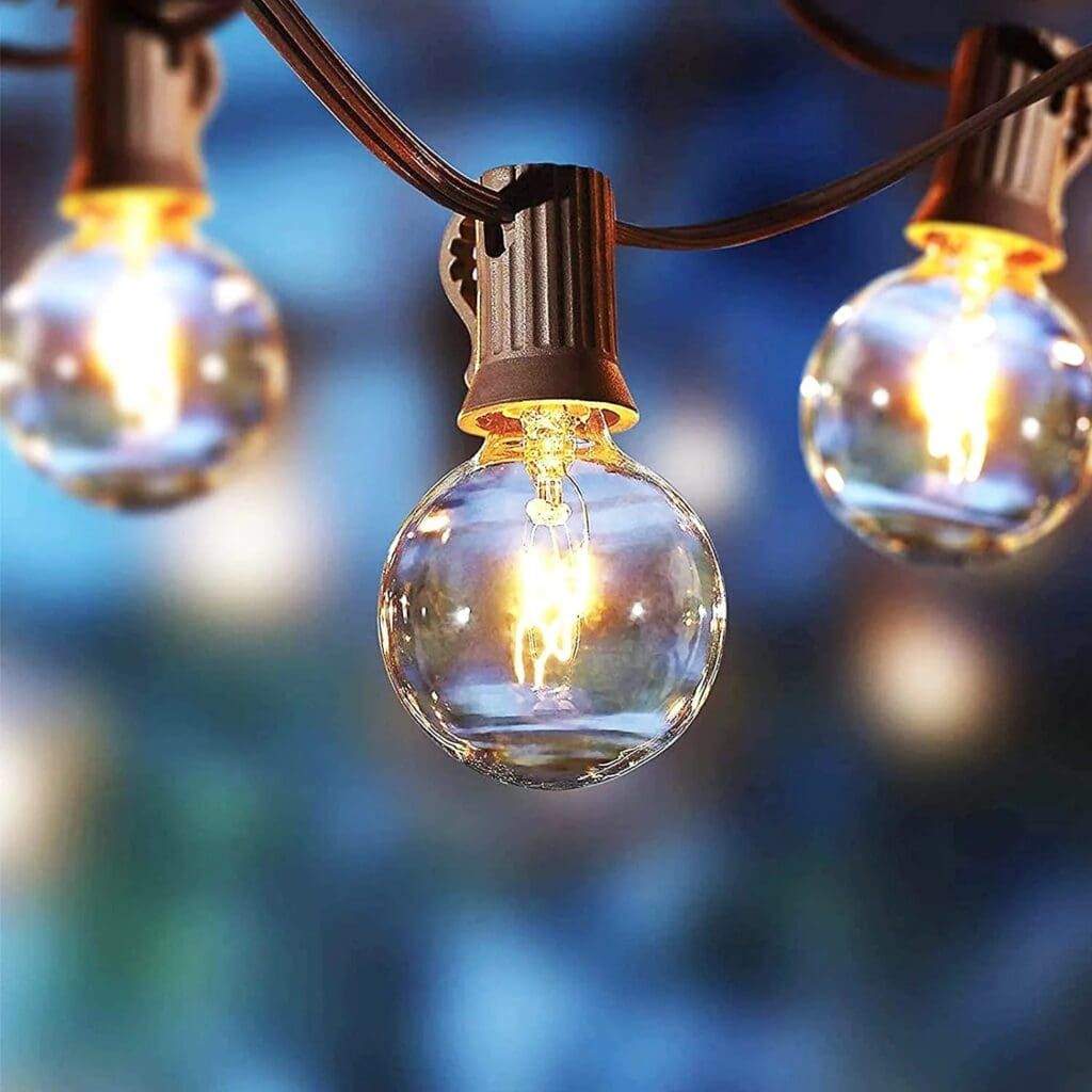 Outdoor string lights