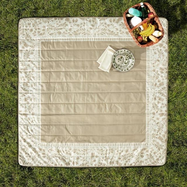 Better Homes and Gardens Picnic Blanket, 72 x72, Beige